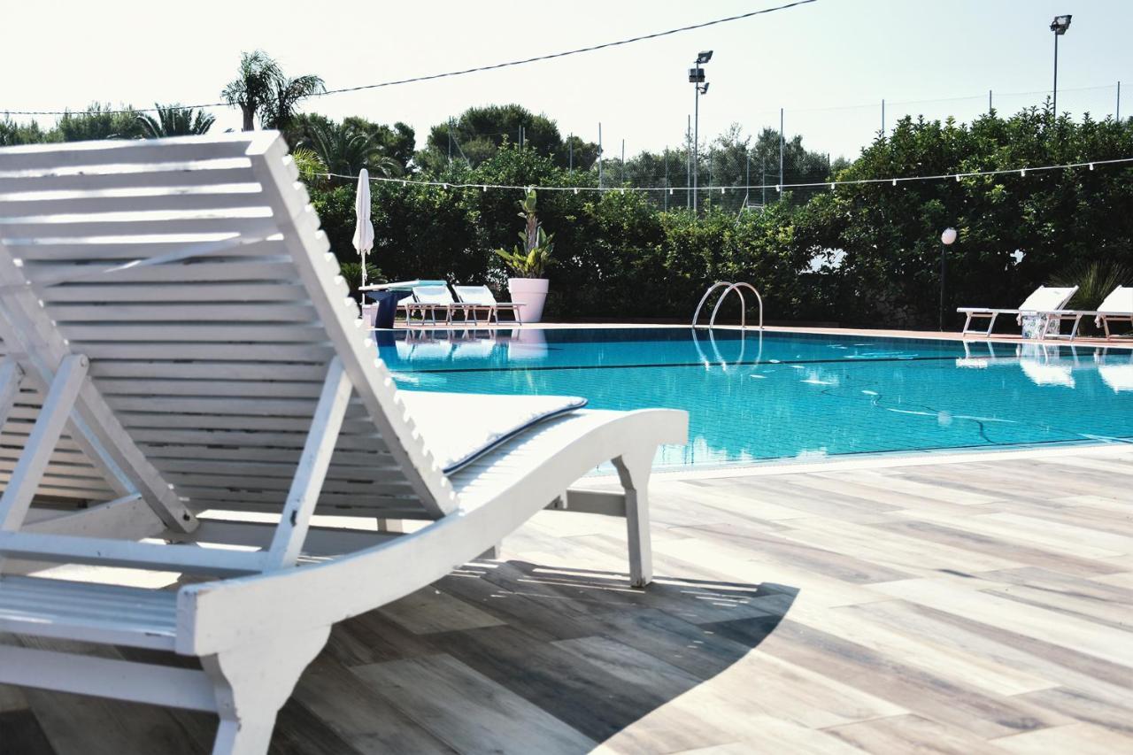Villa Al Capitolo By Monholiday Monopoli Exterior photo